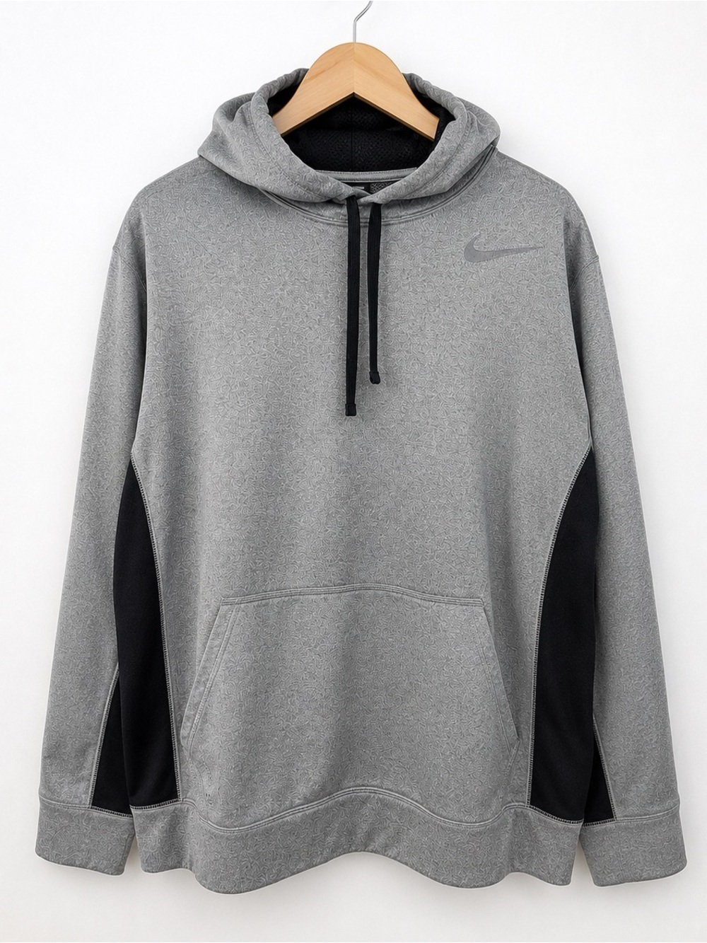 Nike Therma Fit Mens XL Hoodie Gray Black Pullover Training Gym Sweatshirt